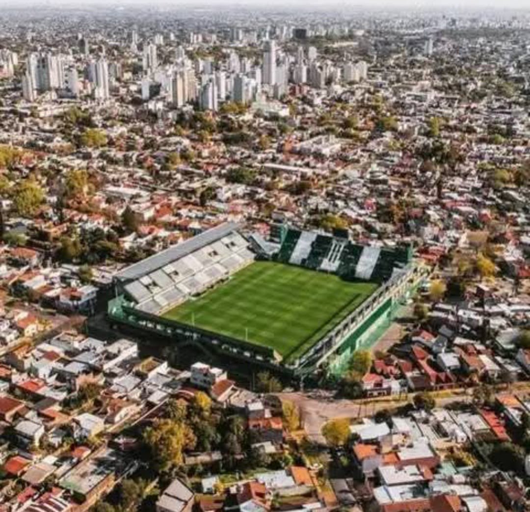 Banfield revive su historia en una charla abierta y gratuita - Qué Pasa